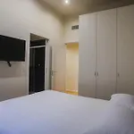 L16-central Station Apartment Mailand