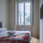 L16-central Station Apartment *