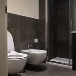 L16-central Station Apartment